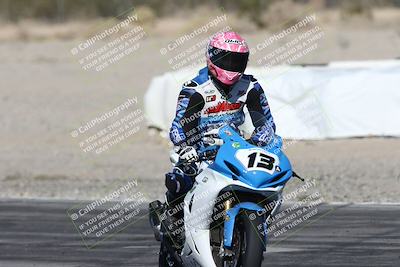 media/Dec-06-2025-CVMA (Sat) [[4a896cc04c]]/Race 4-Formula Middleweight/